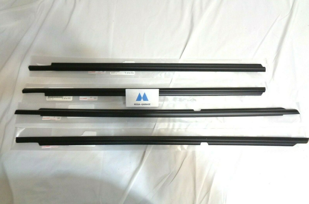 Lexus Toyota Genuine 2001-05 IS300 Door Belt Moulding Front Rear LH RH Set of 4