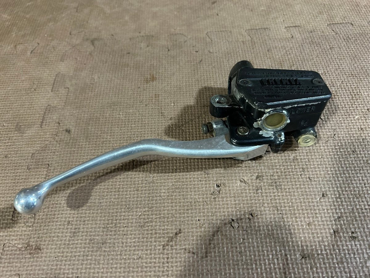 Yamaha V-Max VMAX 1200 VMX1200 1985-2007 Front Brake Master Cylinder OEM