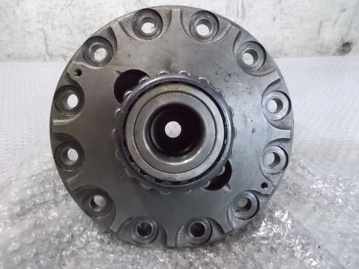 Genuine Nissan Z32 Fairlady Z Normal Viscous LSD Differential