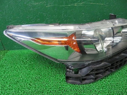 Honda Stream RN6 RN7 RN8 Late model Headlight Halogen KOITO 100-22653 OEM JDM