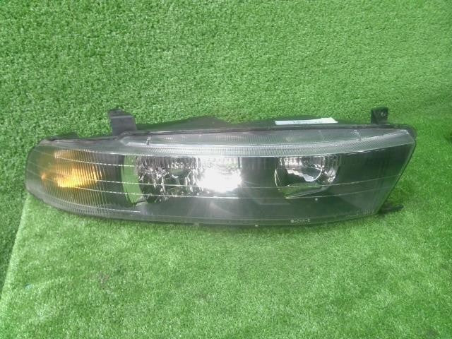 Mitsubishi Galant Estate Wagon Legnum EA EC Right Headlight 1996–2006 OEM JDM
