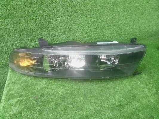 Mitsubishi Galant Estate Wagon Legnum EA EC Right Headlight 1996–2006 OEM JDM