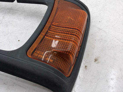 Mitsubishi Minicab U42T Headlight and Cover Trim blinker turn signal