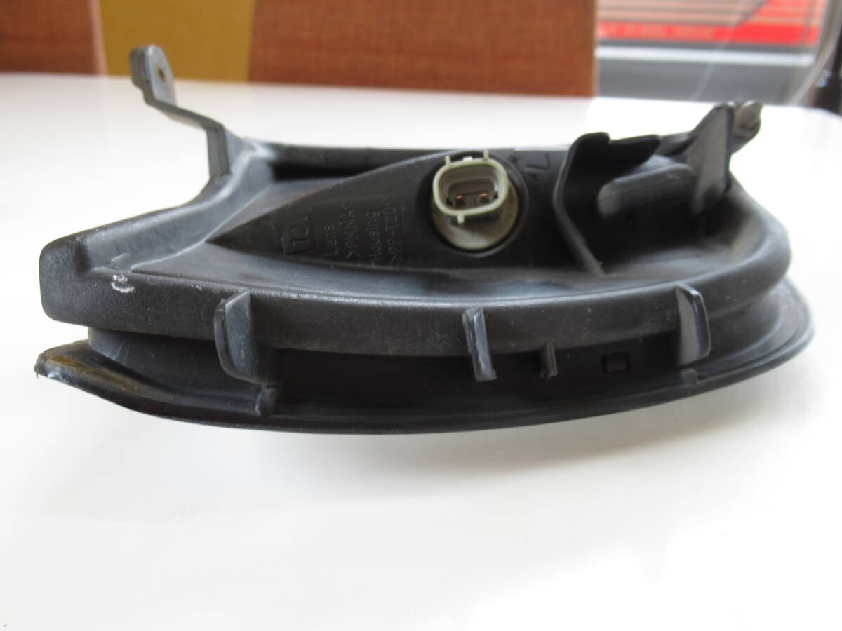 Toyota Hilux Surf 185 Genuine Right & left Corner Lamp Set OEM JDM