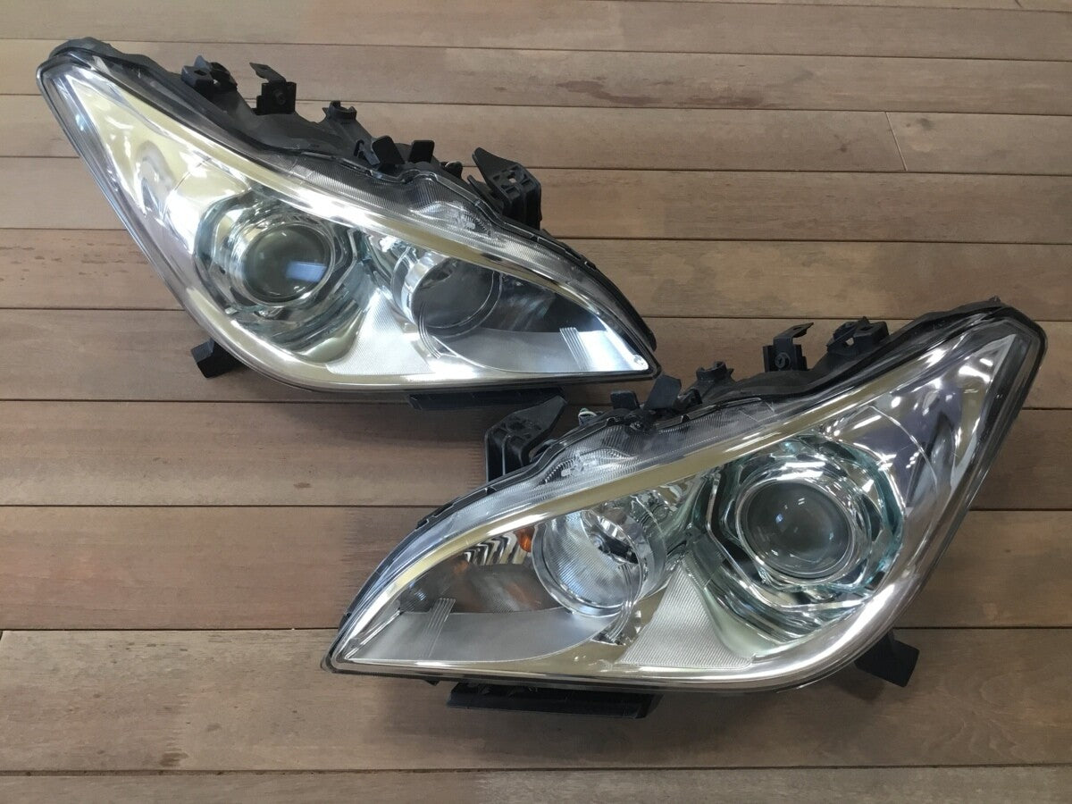 Nissan Fuga Y51 Infiniti M37 Headlight Set KOITO 100-23041