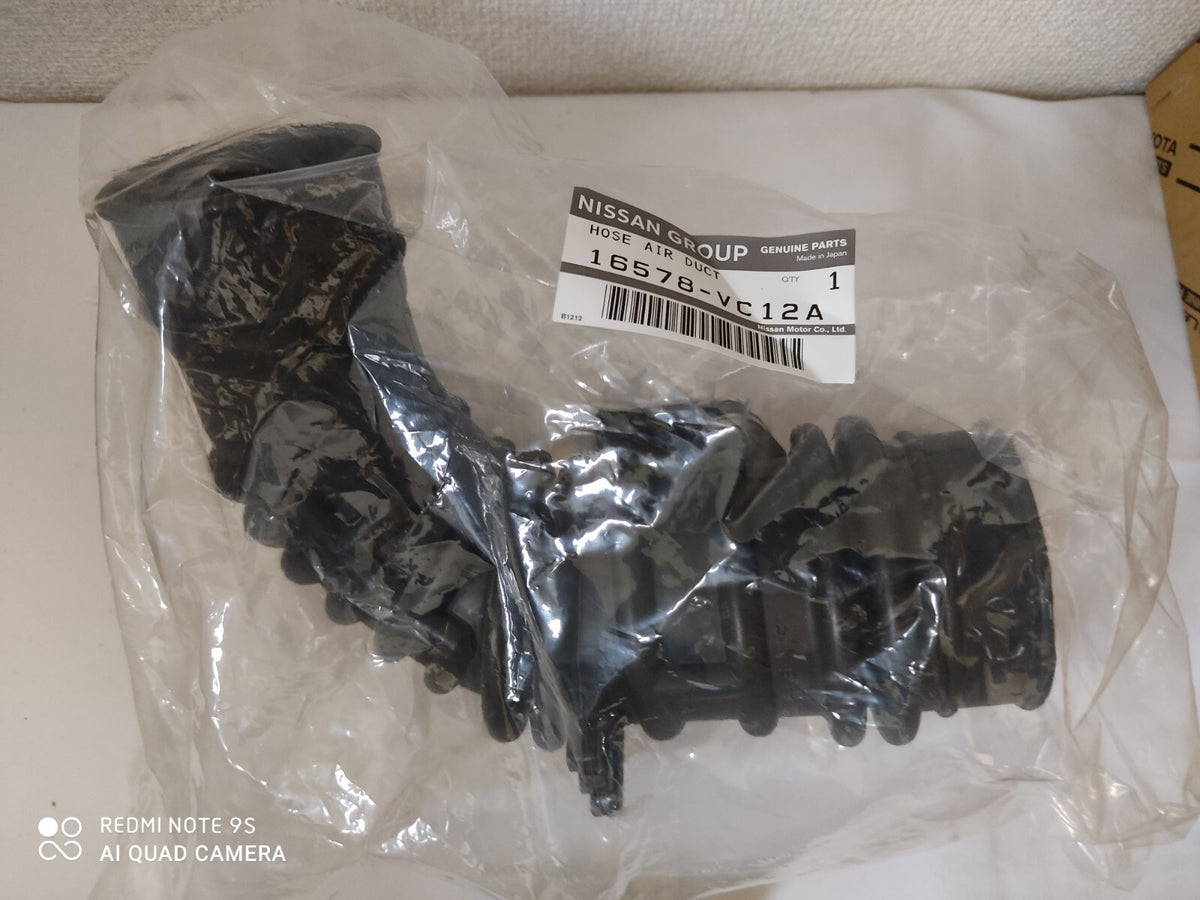 16578-VC12A Genuine Nissan PATROL Y61 GU Hose Air Duct