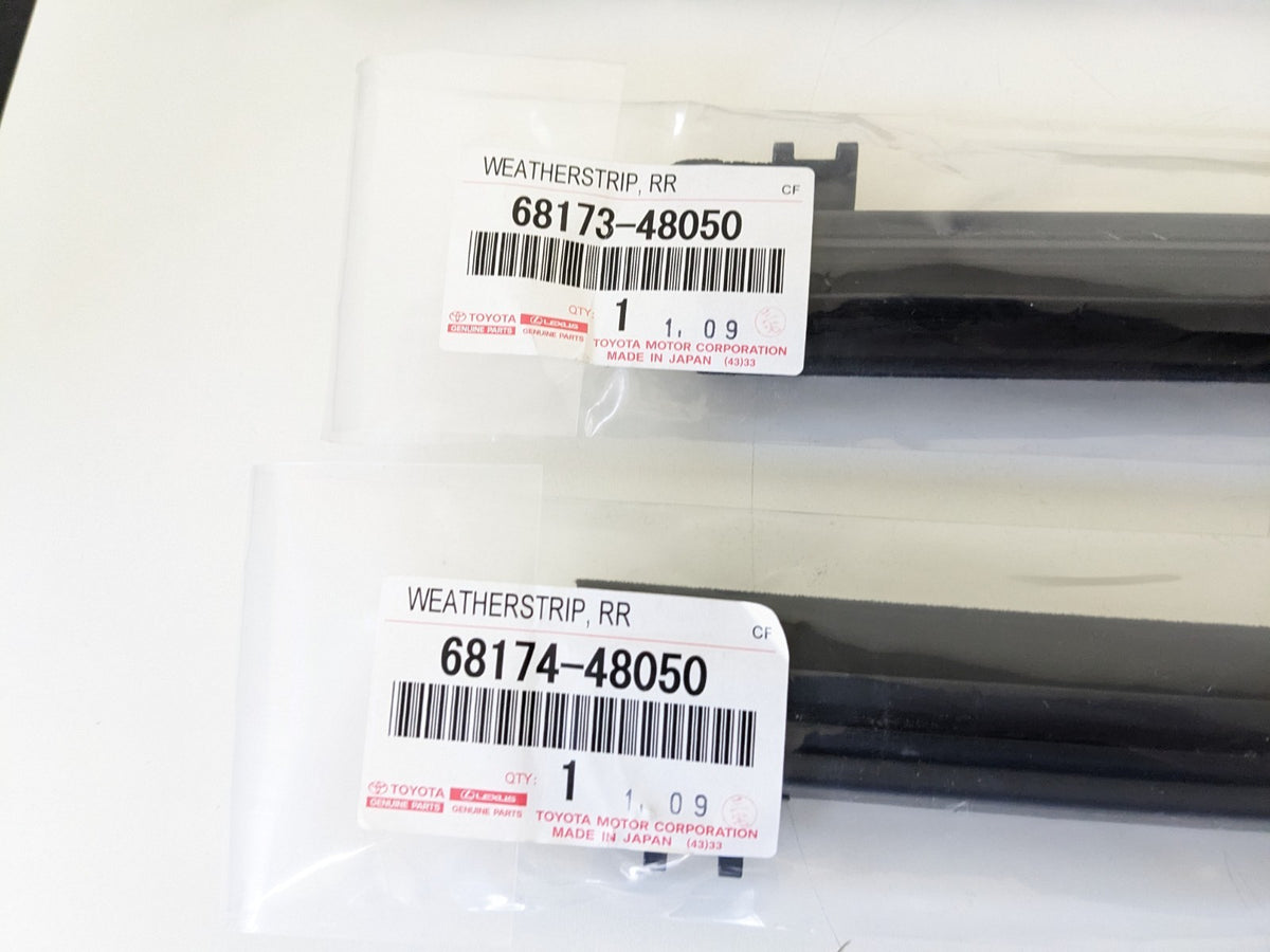 Lexus OEM WEATHERSTRIP, FRONT & REAR DOOR GLASS, INNER RH & LH SET Genuine
