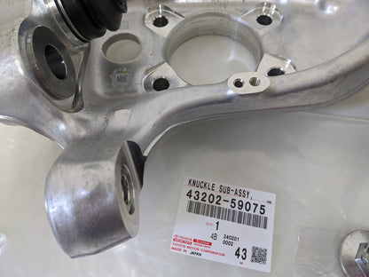 Genuine Lexus LS460 LS600h Spindle Knuckle Steering LH & RH Set OEM
