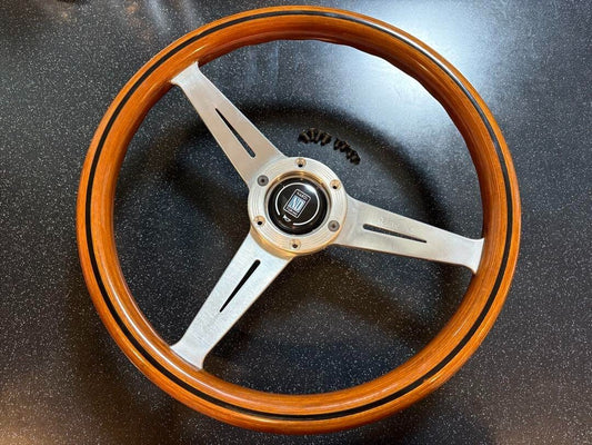 NARDI Classic VITE Wood Steering Wheel 36.5cm
