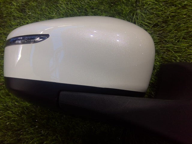 Nissan Leaf ZE1 2017-2025 Right Door Mirror Genuine OEM
