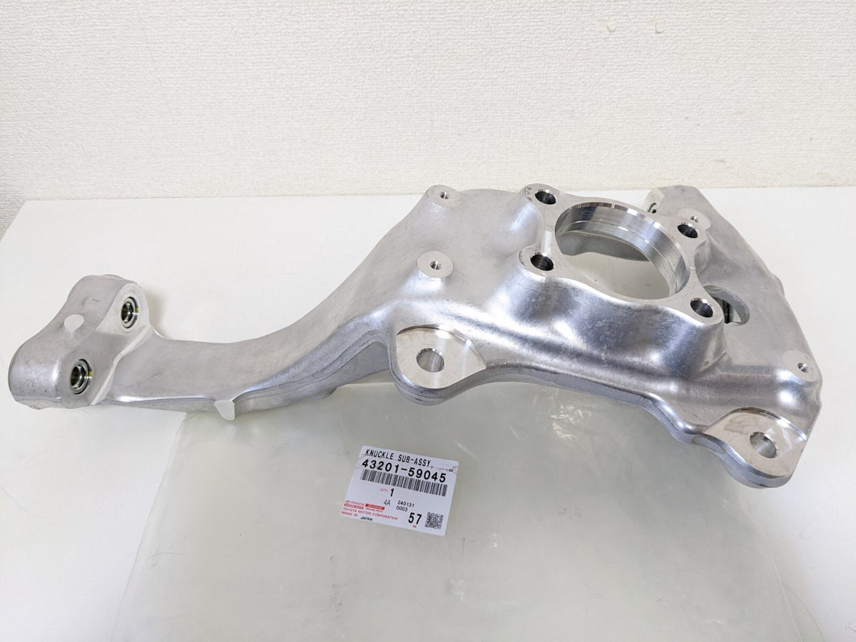 Genuine Lexus LS460 LS600h Spindle Knuckle Steering LH & RH Set OEM