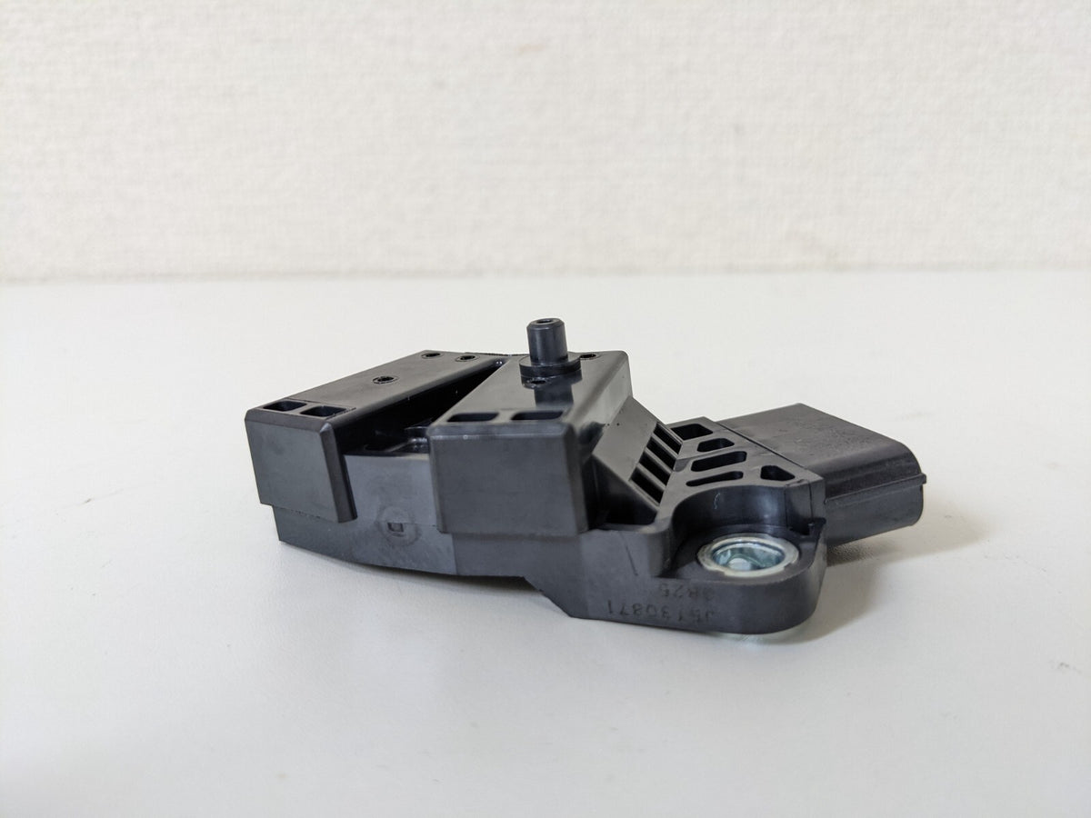 37500-RCA-A01 Honda Genuine Crankshaft Position Sensor (1-2)