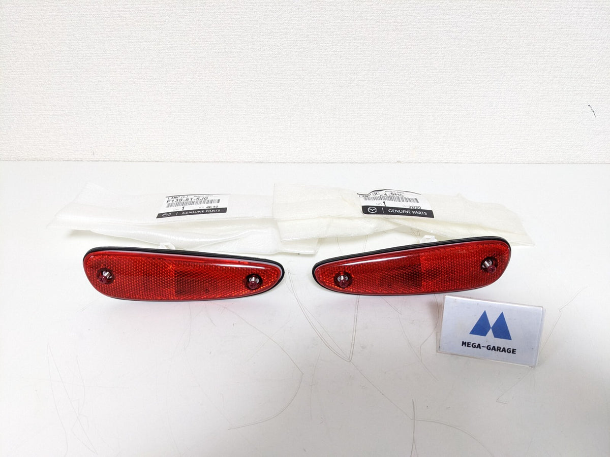 F138-51-5H0 / F138-51-5J0 Genuine Mazda OEM RX-7 FD3S Rear Side Marker Set