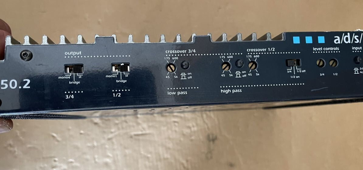 a/d/s p450.2 4-channel Power Amplifier