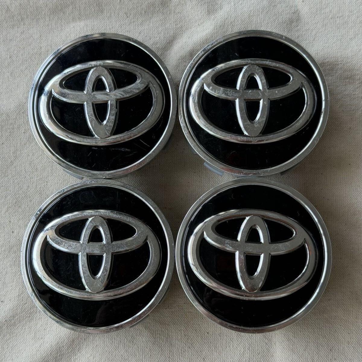 Toyota Wheel Center Cap 62mm Black Harrier Alphard Voxy Noah Genuine OEM JDM