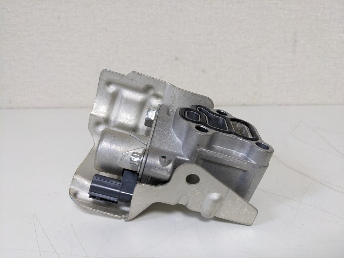 15810-RAD-Y03, GENUINE HONDA SPOOL VALVE CIVIC ACCORD INTEGRA ODYSSEY EDIX