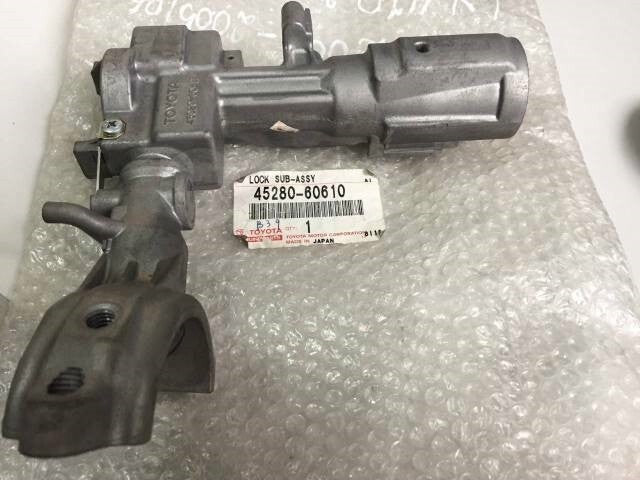 45280-60610 Toyota Land Cruiser Lexus LX470 OEM Upper Steering Column Bracket