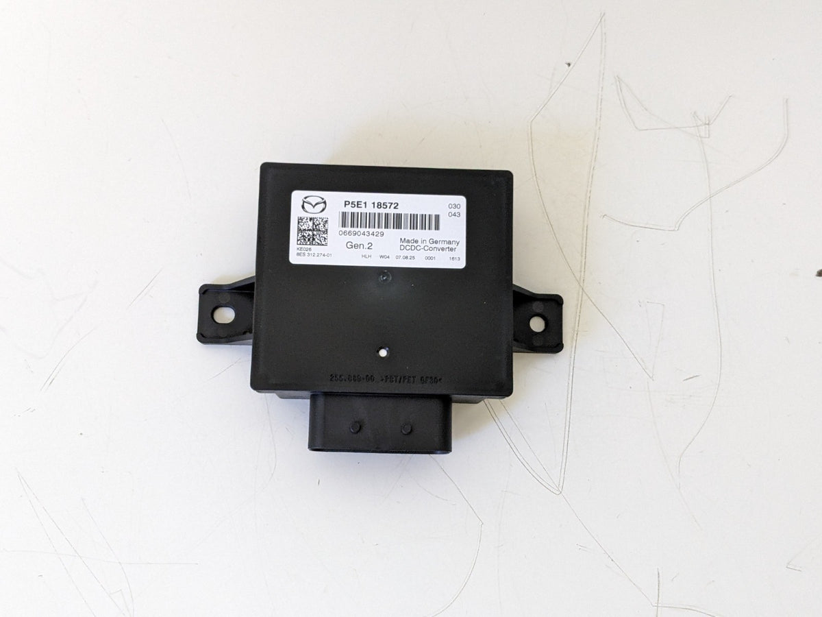 P5E1-18-572 MAZDA CX-5 Genuine Control Unit DC Converter