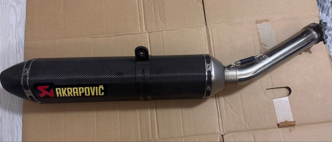 Akrapovic Carbon Slip-On Exhaust Muffler for Yamaha YZF-R6 RJ05 RJ06 RJ09