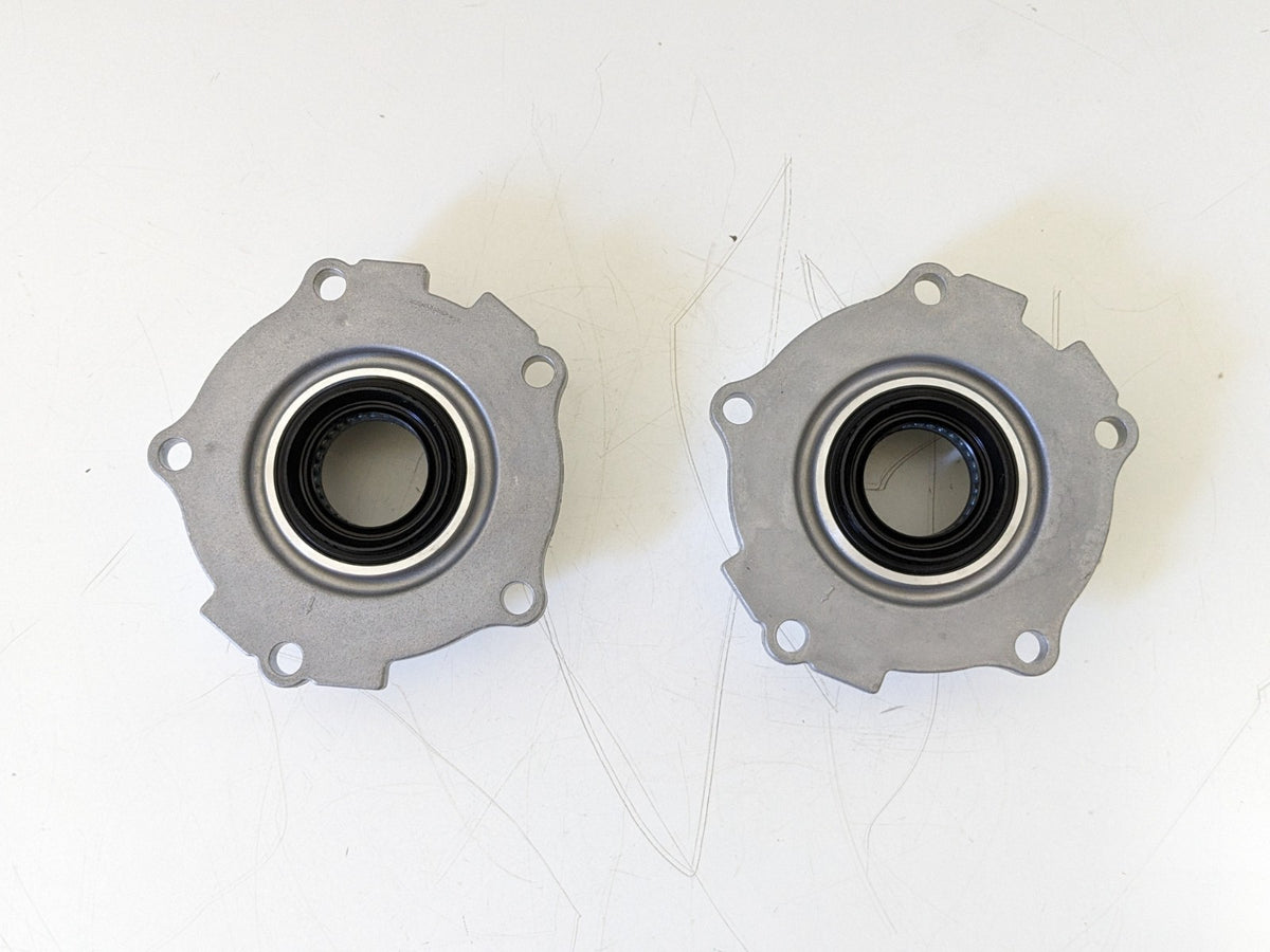 SUBARU Genuine Impreza MT Rear Differential Bearing Retainer 383485200 ×2