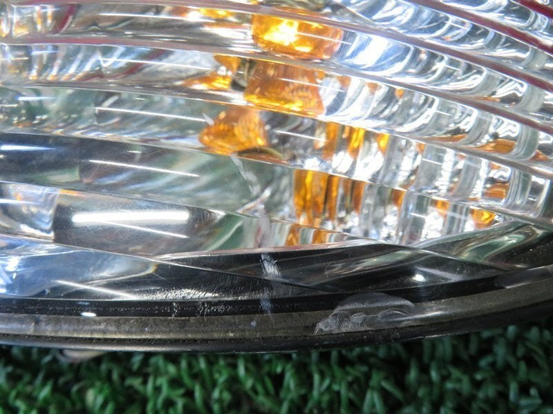 Subaru Impreza GGA GG2 GG3 Right Taillight Mitsuba VC02-009 84201FE300 JDM OEM