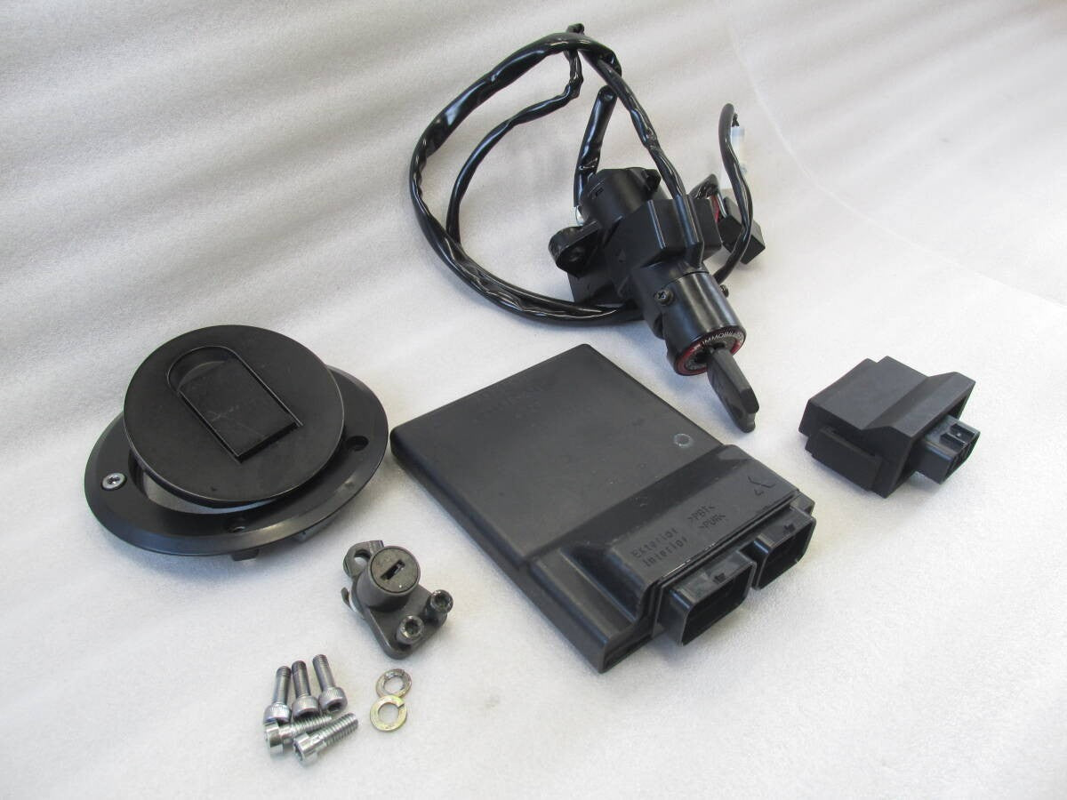 Kawasaki Ninja ZX-10R 2004-2005 Ignition Switch Key Set Immobilizer ECU OEM