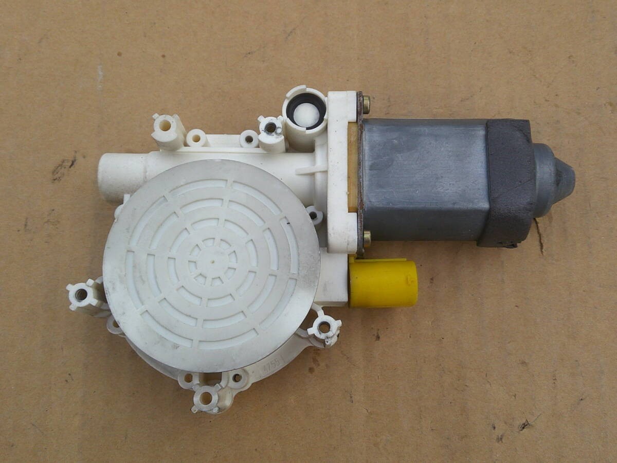 MINI R50 R52 R53 RA16 2001-2006 Right Power Window Motor 6954892 OEM Genuine