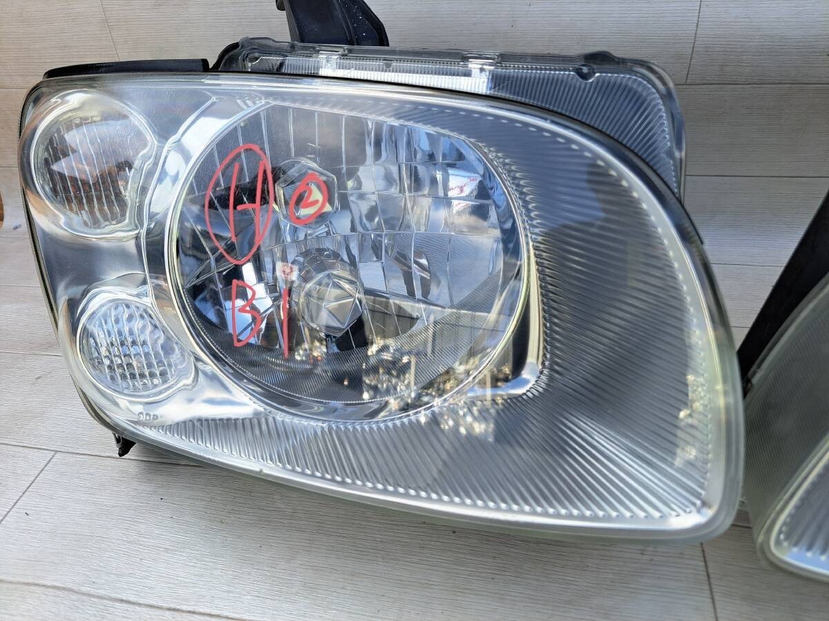 Nissan Stagea NM35 M35 2001-2004 HID Xenon Headlight KOITO 100-63636