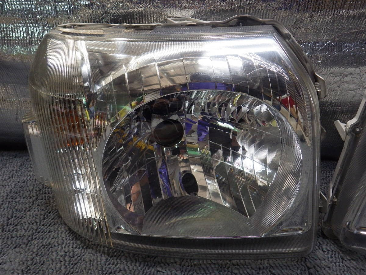 HONDA Acty tryck Van HA6 / HA7 HH5 HH6 head lights left and right Set