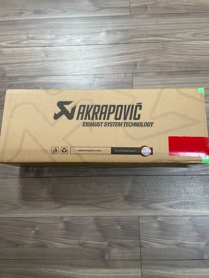 Akrapovic Slip-On Muffler Exhaust for Kawasaki Ninja ZX-6R 2021
