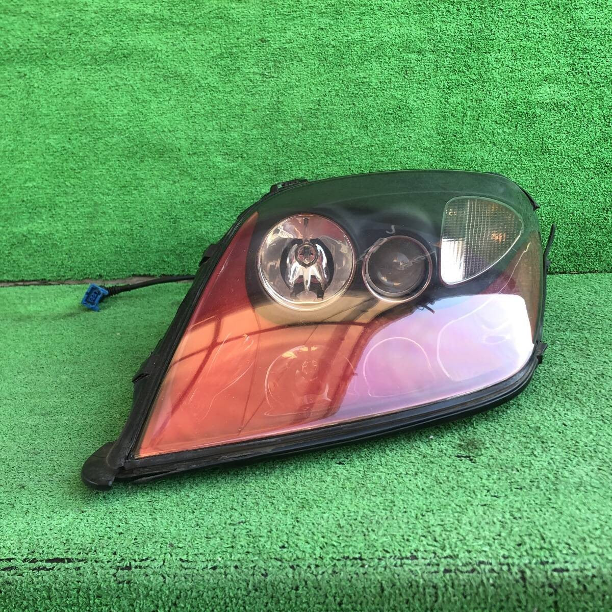 Ferrari 550 Maranello Left Halogen Headlight 60952870S Genuine OEM