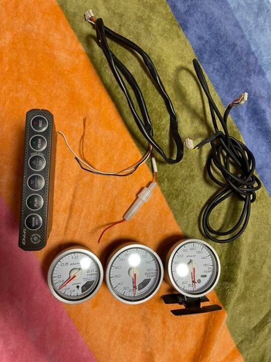 Defi Water Temp, Oil Temp, Boost Gauge Set White