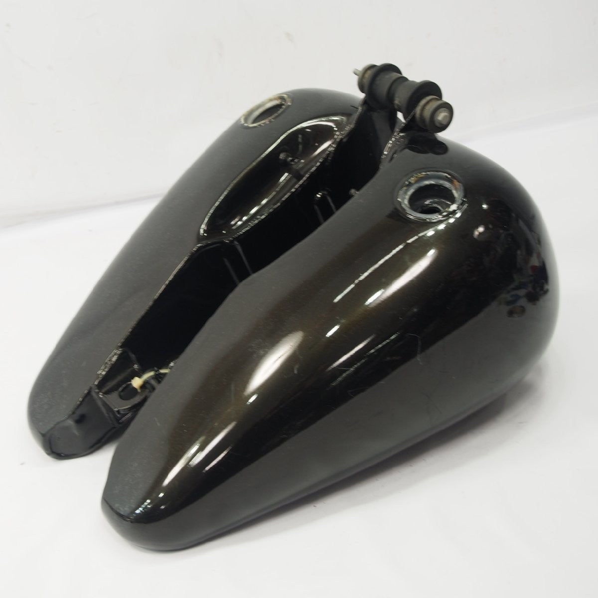 Harley-Davidson FLH Shovelhead Fuel Tank Genuine OEM
