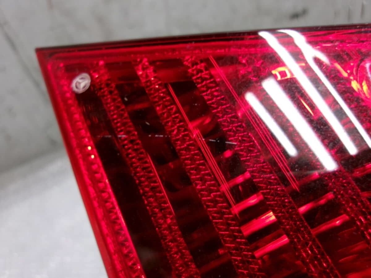 Mercedes Benz W211 E Class Genuine Normal Tail Light Right A2118200664