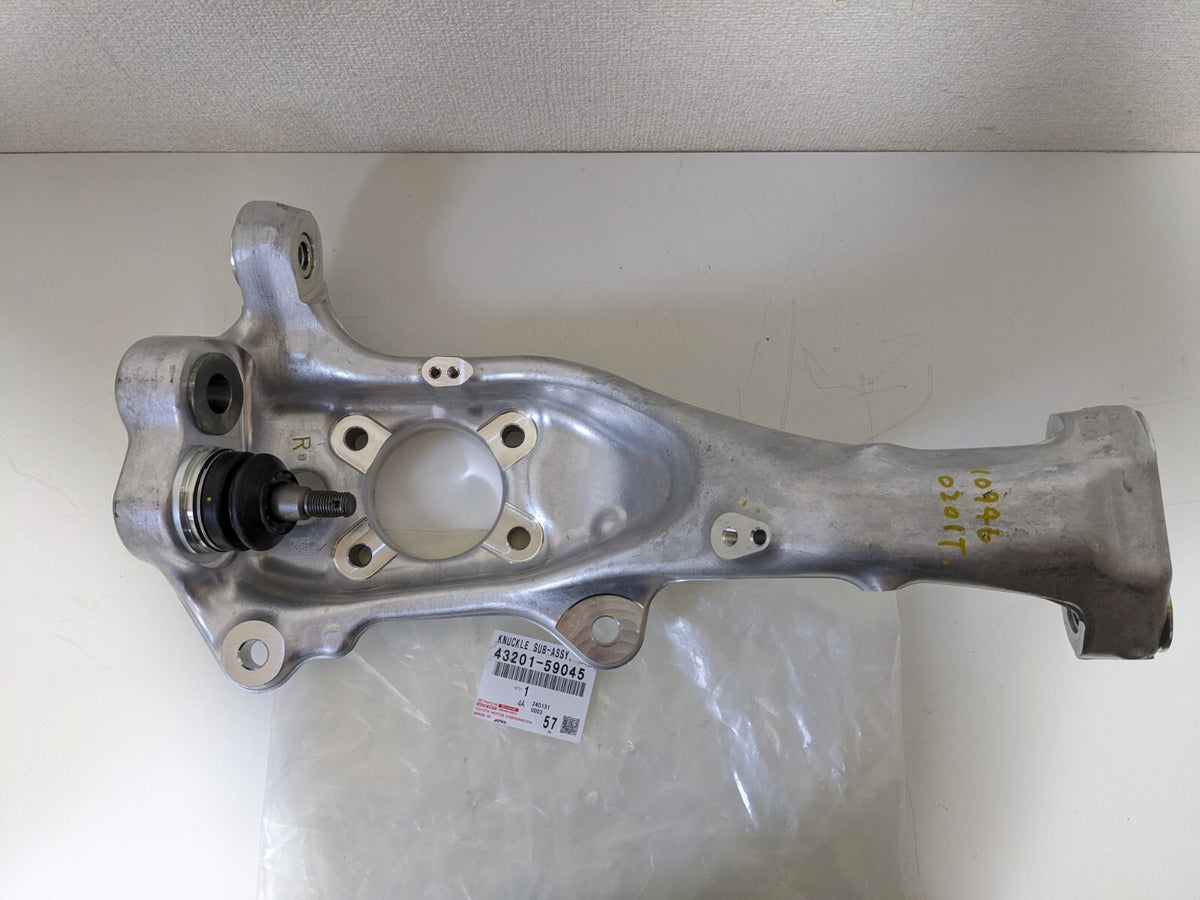 Genuine Lexus LS460 LS600h Spindle Knuckle Steering LH & RH Set OEM