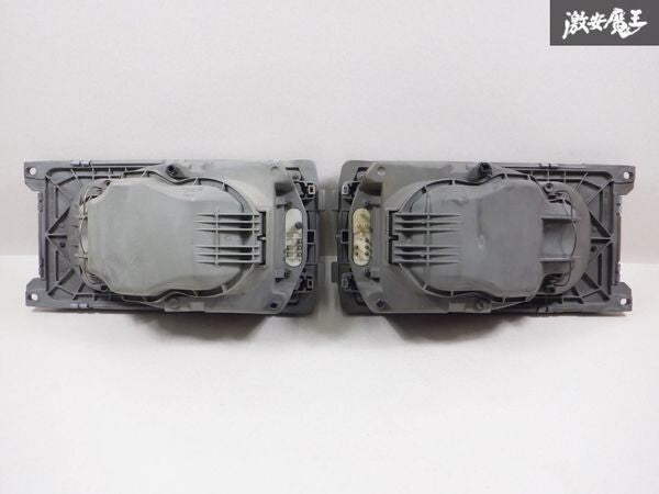 Genuine Mercedes-Benz W123 Halogen Headlight 1305235051 1305235039