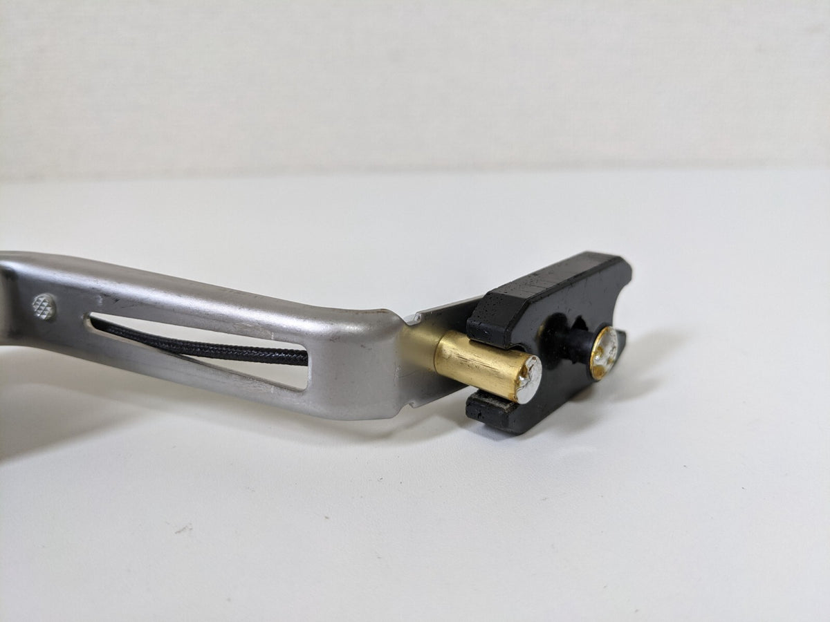 89491-50030 TOYOTA LEXUS Genuine GS300 GS350 GS430 LS430 Engine Oil Level Sensor