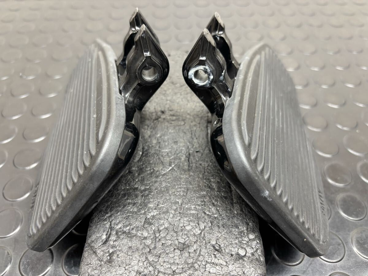 BMW R18 Foot Peg Step Board Footrest Pedal Genuine OEM 2020-