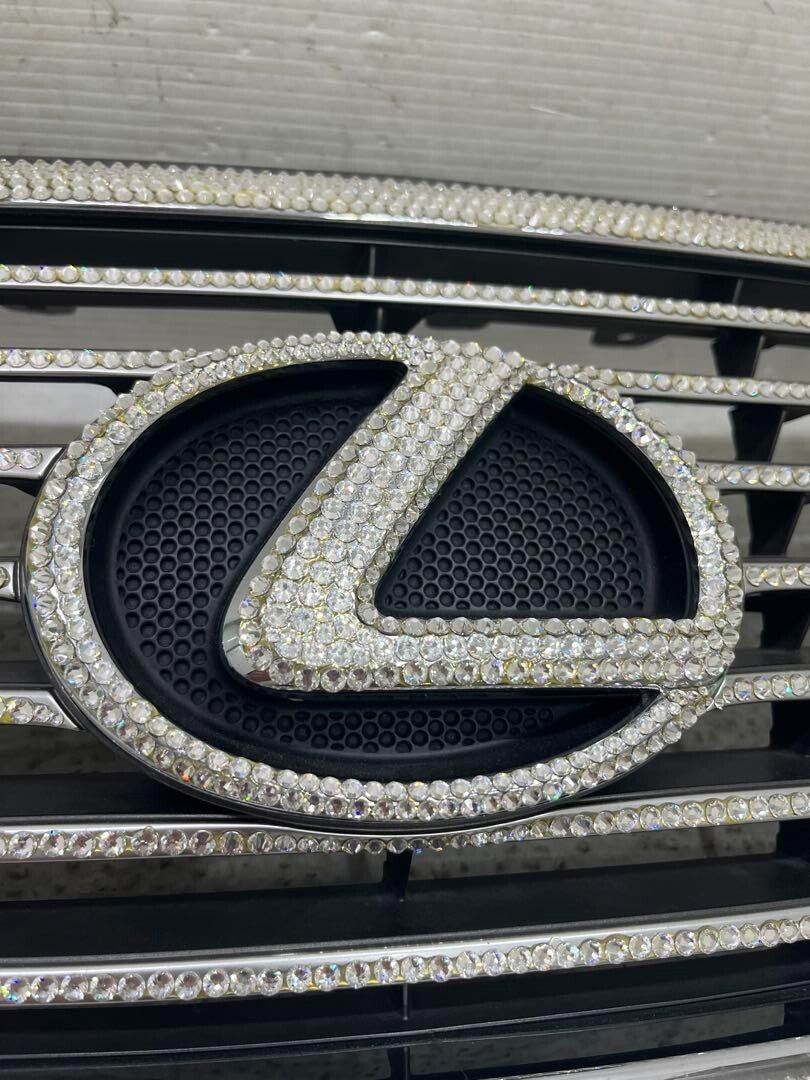 LEXUS OEM for 07-09 LS460 Upper Chrome Front Grille Grill Emblem 5311250120