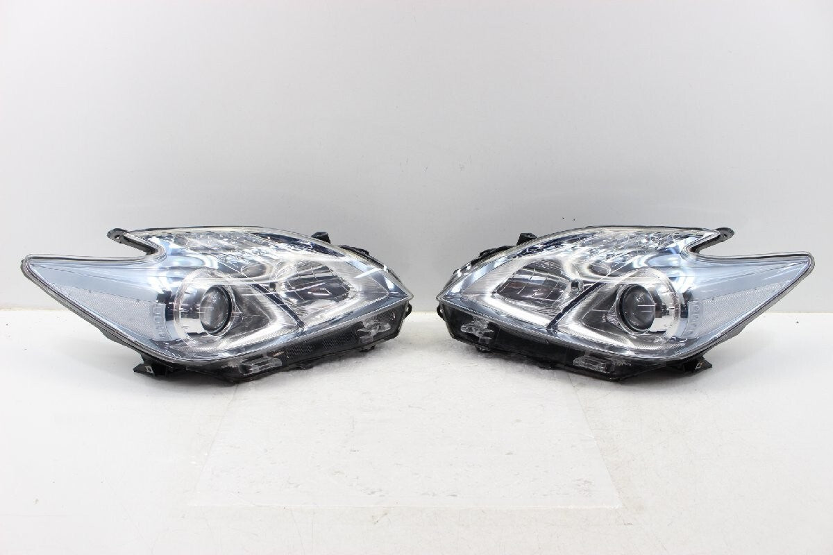 Toyota Prius ZVW30 Early Model Headlight Halogen Koito 47-29