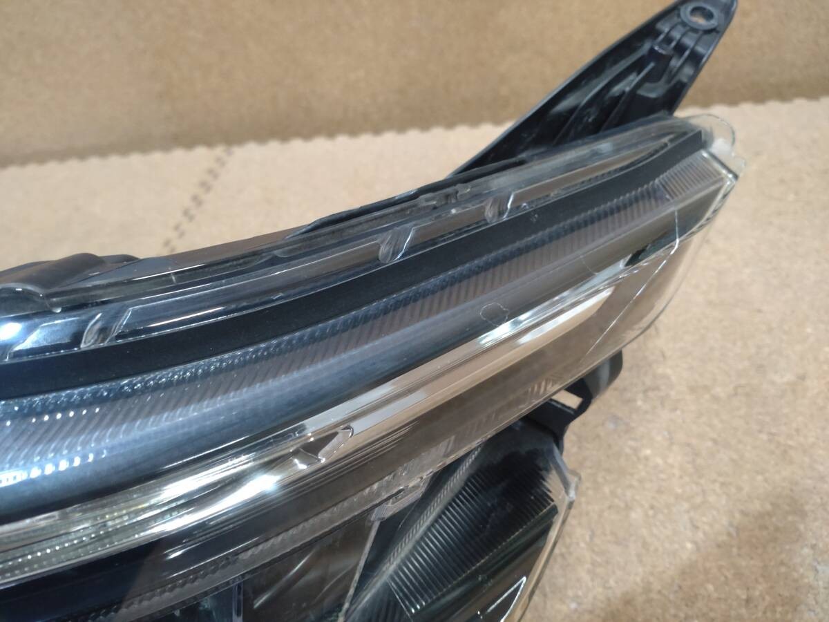 TOYOTA VOXY ZRR80 ZRR85 ZWR80 ZWR85 LED Left Headlight Lights Lamps JDM Genuine