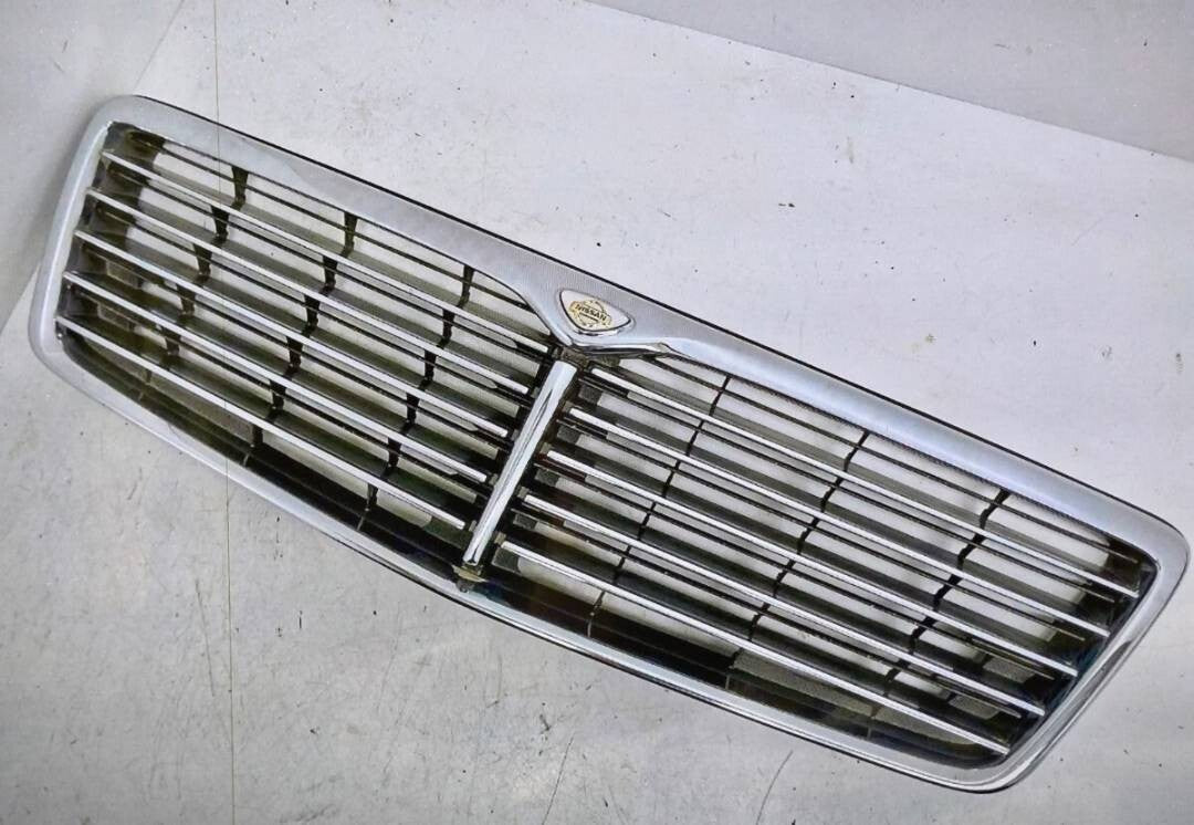 Nissan Y33 CIMA INFINITY Q45 Genuine OEM Option Front Grille JDM