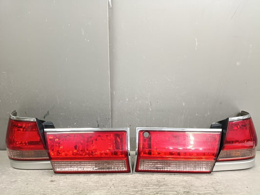 Toyota Crown Athlete JZS171 JZS173 JZS175 2001-2007 Tail Light Lamp OEM JDM