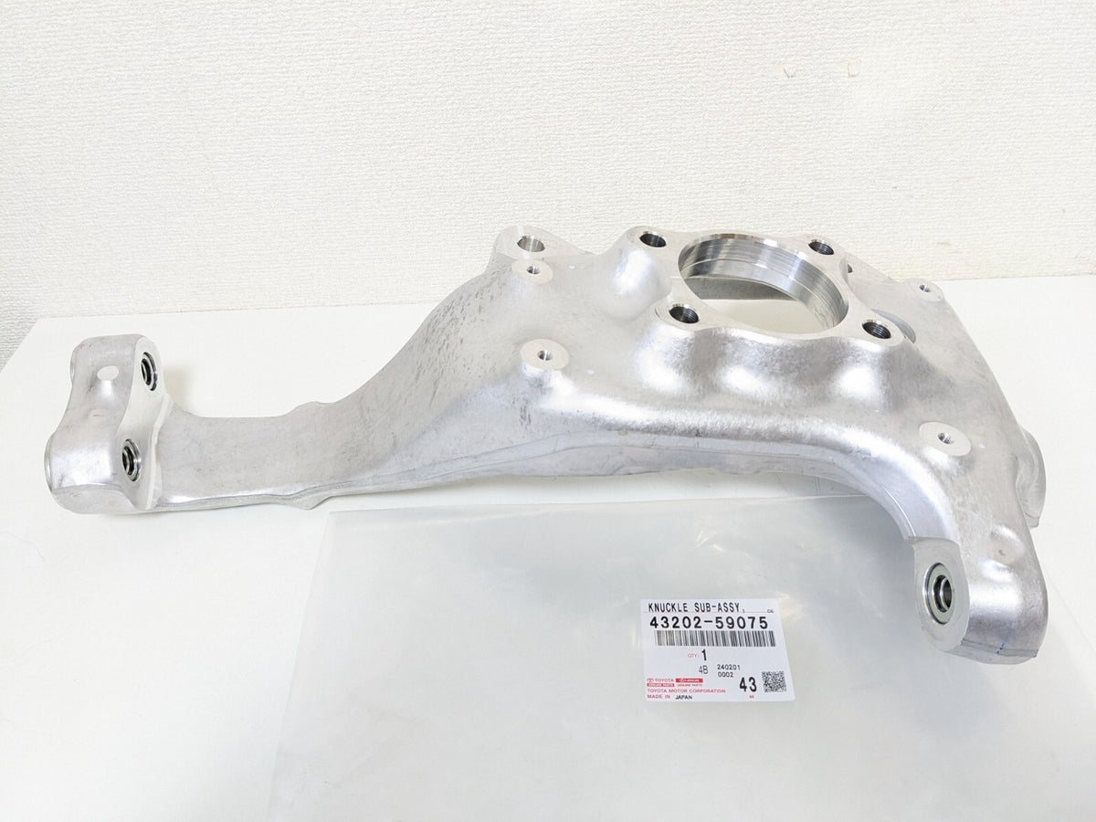 Genuine Lexus LS460 LS600h Spindle Knuckle Steering LH & RH Set OEM
