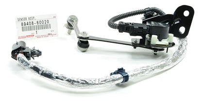 Toyota Genuine OEM Land Cruiser LX570 Height Control Sensor Rear LH 89408-60020