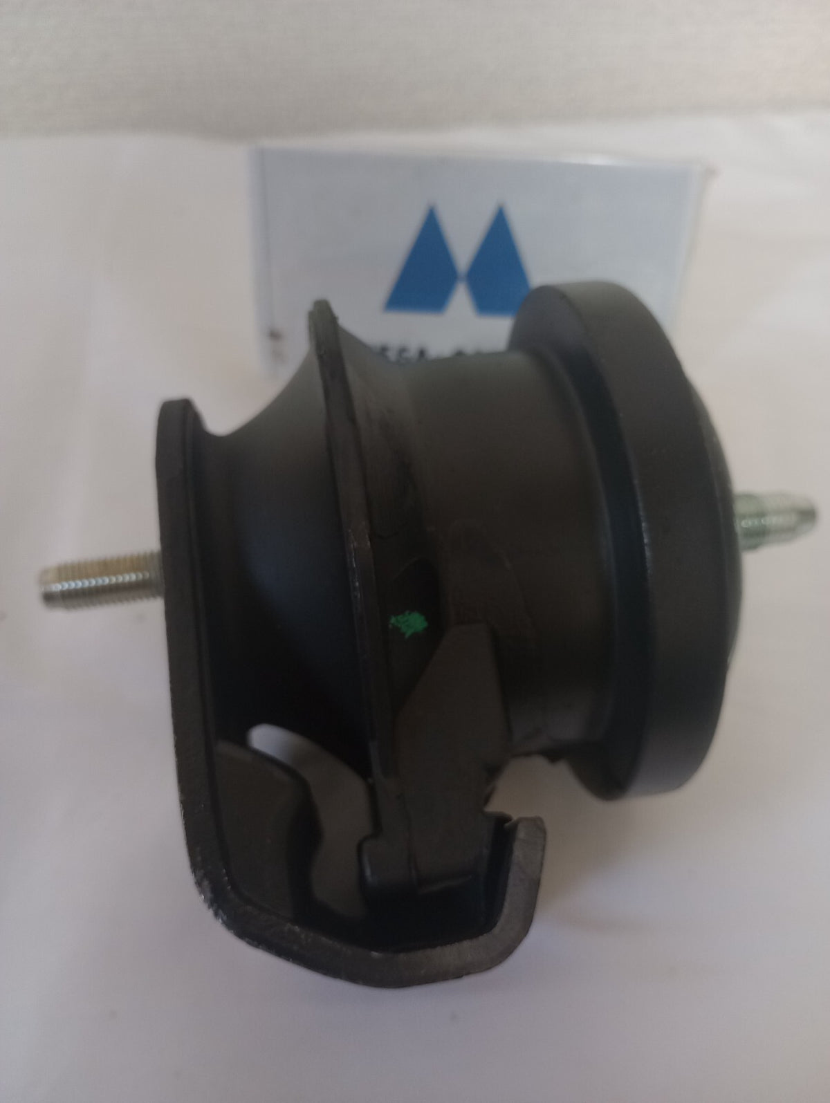 11220-AR200 GENUINE INFINITI Q45 M45 ENGINE MOUNT MOTOR for NISSAN OEM L