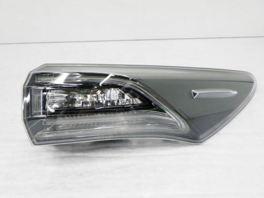Toyota Harrier 60 Series Early Model Right Outer Tail Light Lamp Genuine OEM JDM
