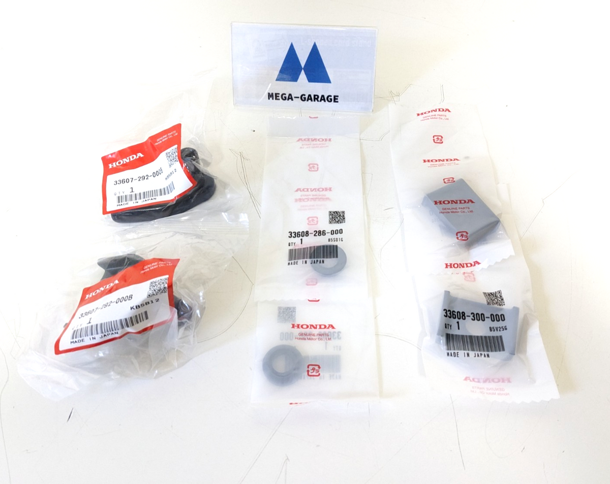 HONDA Genuine NOS Rear Turn Signal Mount Bracket CB750 CL&CB450 33607-292-000B+