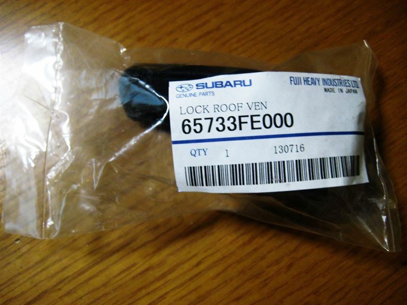 65733FE000 SUBARU Impreza GDB GENUINE LOCK ROOF VENTILATOR OEM Japan