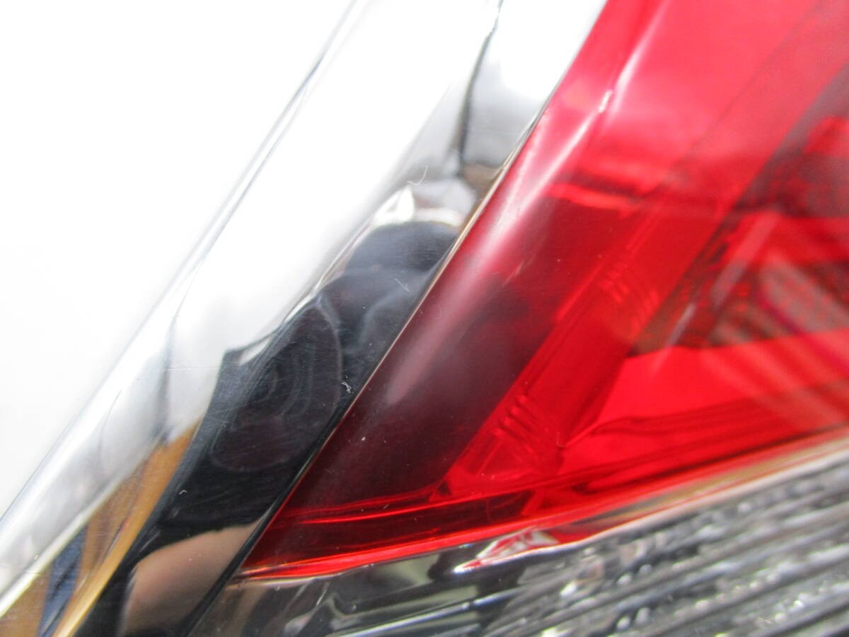 Toyota Crown Royal AWS210 GRS210 2015-2018 Right Tail Lights LED Rear Lamps OEM